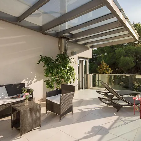 Valsavia-apartment Monsena With Pool And Daire *